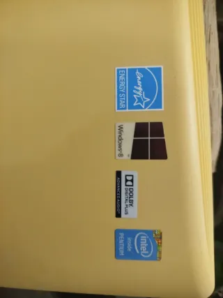 Ordenador Lenovo All-in-One Beige/Plata