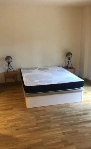 Cama Matrimonial con Cabecero Blanco