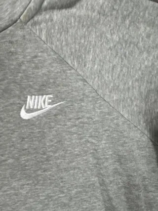 ¡¡OFERTA!! Talla S Sudadera Nike Gris
