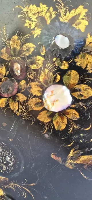 Bandeja antigua metal pintada a mano