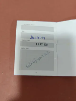 Reloj Negro con Correa Beige