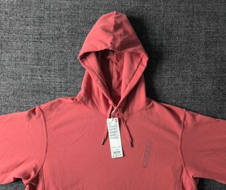 Sudadera con capucha chico talla L Uniqlo (NUEVA)