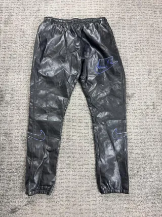 ¡¡OFERTA!! Talla L Pantalón Nike Supreme