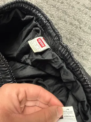 ¡¡OFERTA!! Talla L Pantalón Nike Supreme