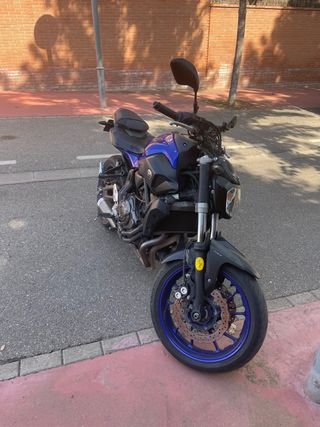 Yamaha MT-07 Azul