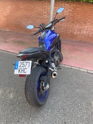 Yamaha MT-07 Azul