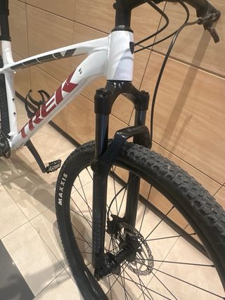 Bicicleta Trek X-Caliber