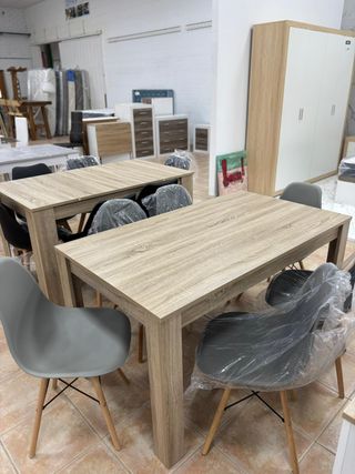 Mesa comedor + 6 sillas grises nuevas