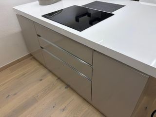 Cucina di alta gamma, con elettrodomestici