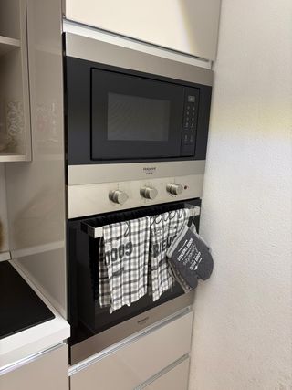 Cucina di alta gamma, con elettrodomestici