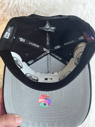 Gorra New Era 9Forty Toronto Blue Jays Dorada