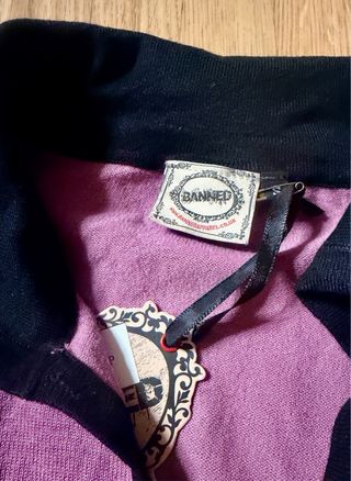 Cárdigan Banned rosa y negro con bordado