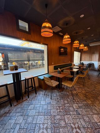 TRASPASO CAFETERIA - OPORTUNIDAD ÚNICA