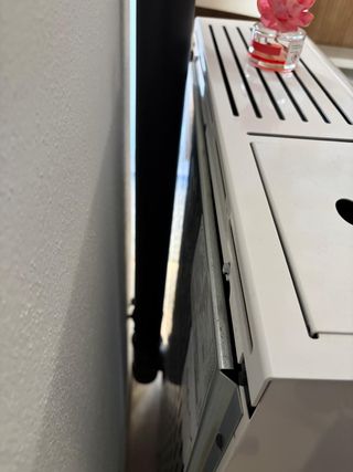 Stufa a pellet bianca e nera