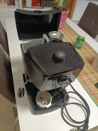 Cafetera Delonghi EC 146.B