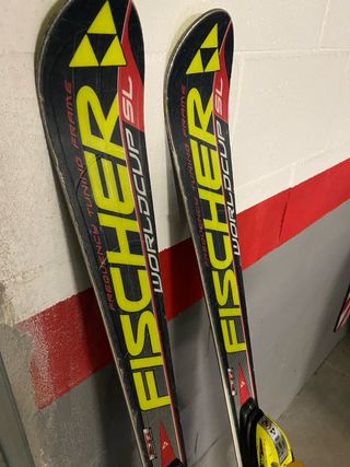 Esquis Fischer