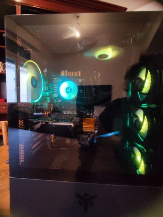 PC Gaming i7 32GB RAM Raffreddamento Liquido