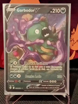 Carta Pokémon Garbodor V 100/203