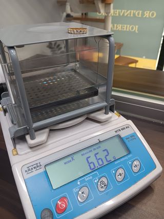 Anillo Oro 18k con Brillantes