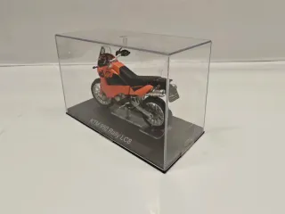 Modellino KTM 950 Rally LC8
