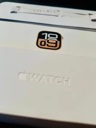 Apple Watch Series 10 GPS 42mm Oro