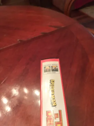 Película VHS Spiderman El Desafío del Dragón