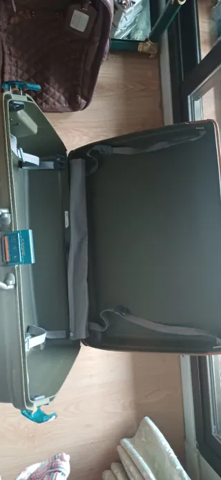 Maleta samsonite antigua