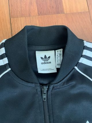 Chaqueta Adidas SST Negra