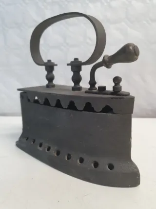 Plancha Antigua Hierro Fundido