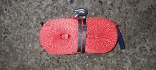 Cinta de amarre con trinquete