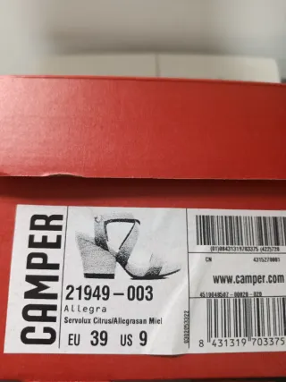 Camper. REBAJAS! cuña de madera verde lima,