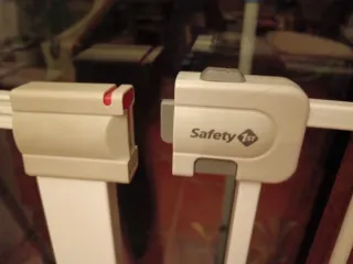 Dos barreras de seguridad para niños y extensión