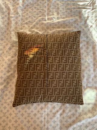 Cuscino/copricuscino Fendi Beige