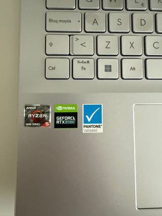 ASUS Vivobook 15 Pro OLED Plata