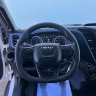 IVECO DAILY 35C 16 CON PLATAFORMA