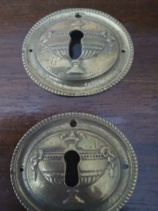 2 placche antiche per serratura in ottone