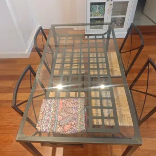 Mesa de comedor cristal y metal