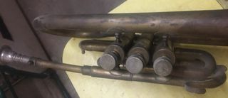 Corneta antigua Couesnon & Cie (París) – Modelo Nº 2 Exposition Universelle 1900 – Hors Concours