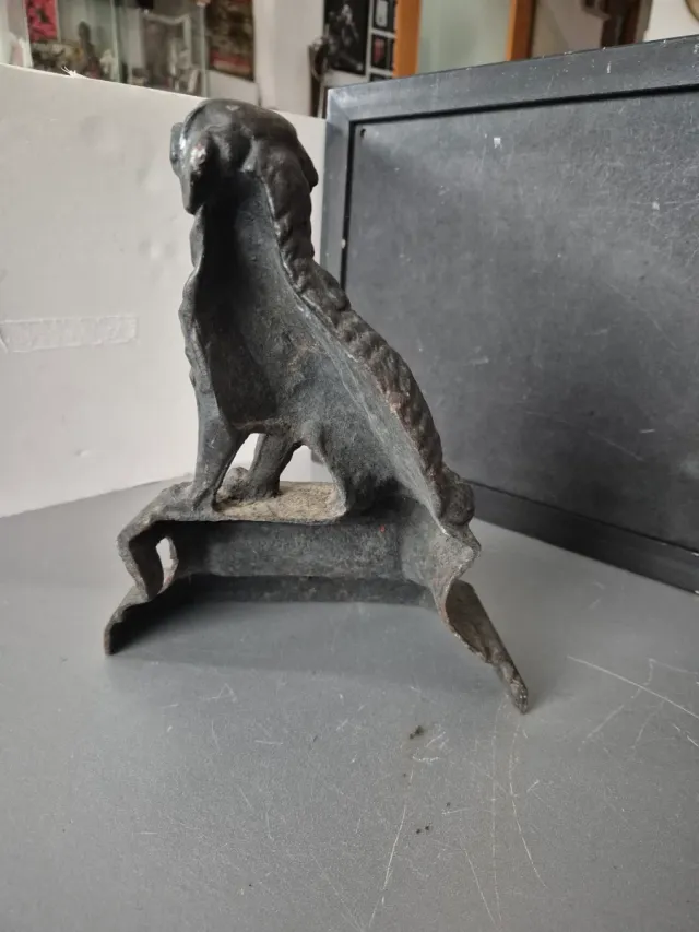 Antiguo sujetapuertas perro hierro fundido