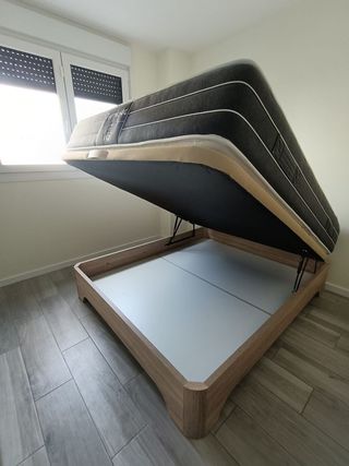 Camas: Canape abatible de madera. Colchones visco