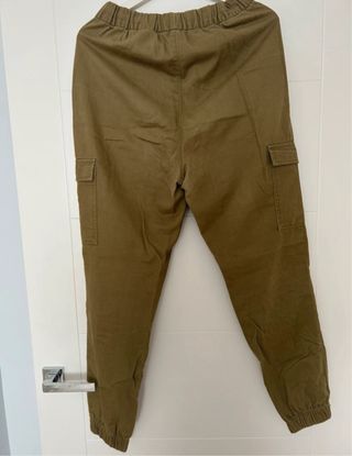 Pantalón cargo verde militar