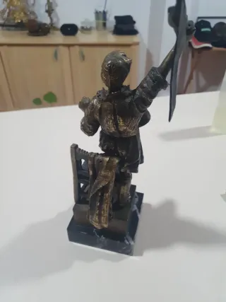 Figura Palleter resina Bronce