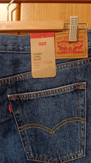 Falda larga vaquera Levi's azul