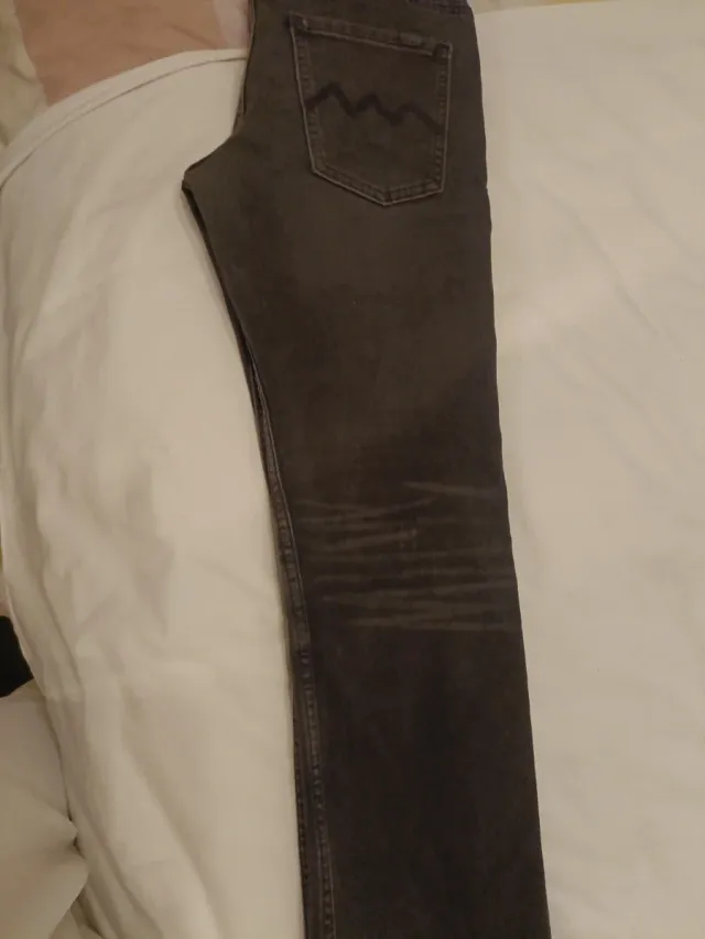 Pantalón vaquero Super Soft negro