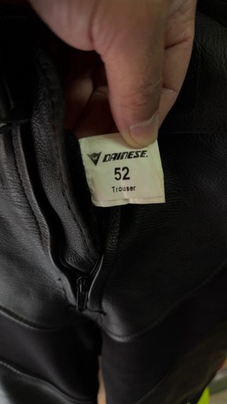 Mono Dainese Laguna Seca 4 Talla 52