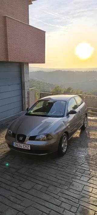 SEAT Ibiza 1.4 gasolina 75cv – 2004