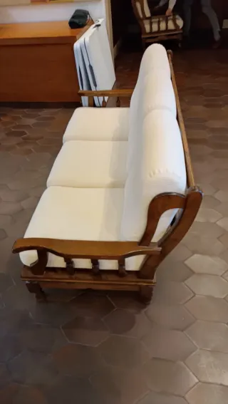 Sofá 3 plazas tela y madera