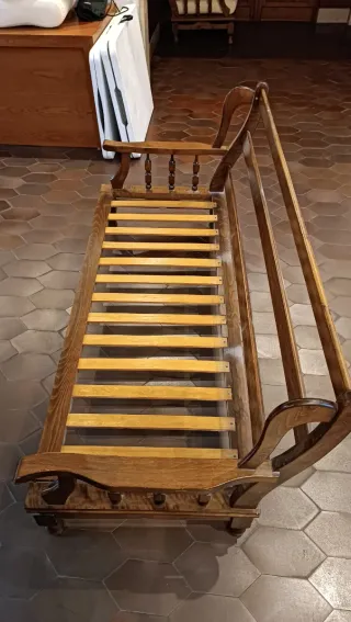 Sofá 3 plazas tela y madera