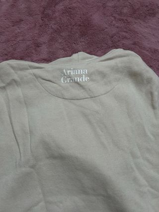 Sudadera Ariana Grande