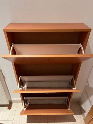 Mueble zapatero de madera